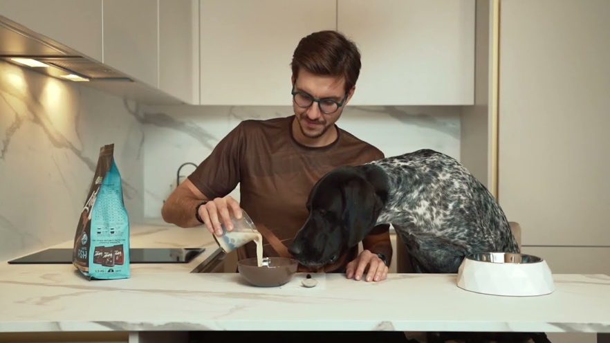 Video NATURE'S PROTECTION LIFESTYLE dry grain free food for puppies of all breeds with salmon and krill 1.5 kg - 1